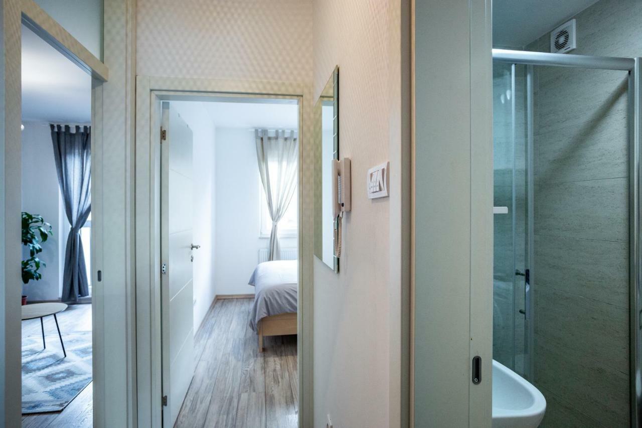 Apartament Modern Naive Downtown With Free Private Garage-Fast Wi-Fi Nowy Sad Zewnętrze zdjęcie